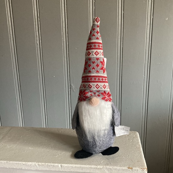 NWT-14” Gray Christmas Holiday Gnome Decorstion w/ Red, White & Gray Sweater Hat - Picture 12 of 17